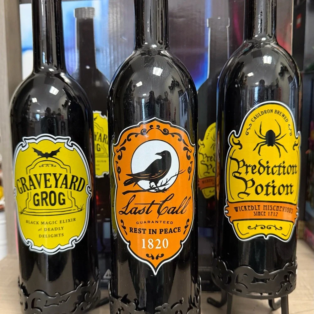 Yankee Candle Graveyard Last Call Halloween Wine Bottle Tea Light Set